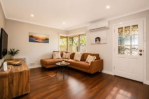 Willmott Beach House