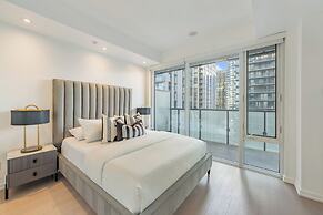 Mövenpick Suites - Downtown Toronto