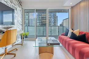 Mövenpick Suites - Downtown Toronto