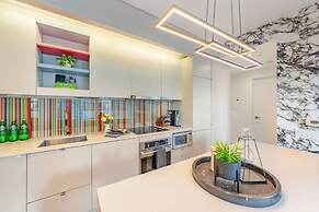 Mövenpick Suites - Downtown Toronto