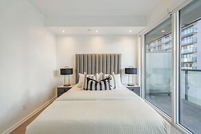 Mövenpick Suites - Downtown Toronto