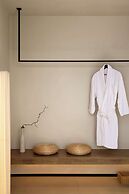 Moya Hotel - Qingdao Laoshan Scenic Area