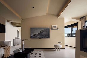 Moya Hotel - Qingdao Laoshan Scenic Area