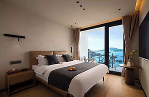 Moya Hotel - Qingdao Laoshan Scenic Area