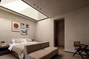 Moya Hotel - Qingdao Laoshan Scenic Area