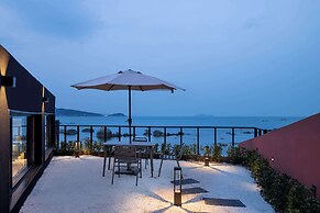 Moya Hotel - Qingdao Laoshan Scenic Area