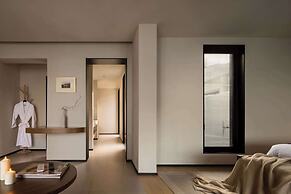 Moya Hotel - Qingdao Laoshan Scenic Area