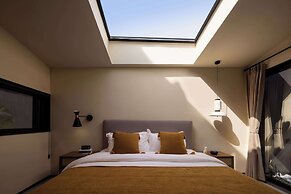 Moya Hotel - Qingdao Laoshan Scenic Area