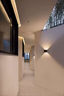 Moya Hotel - Qingdao Laoshan Scenic Area