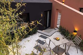 Moya Hotel - Qingdao Laoshan Scenic Area