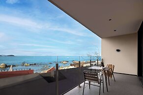 Moya Hotel - Qingdao Laoshan Scenic Area