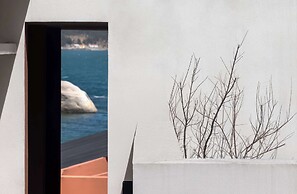 Moya Hotel - Qingdao Laoshan Scenic Area