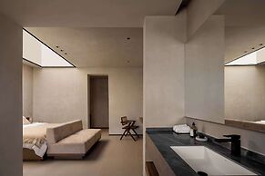 Moya Hotel - Qingdao Laoshan Scenic Area