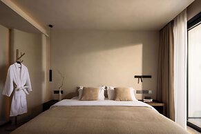 Moya Hotel - Qingdao Laoshan Scenic Area