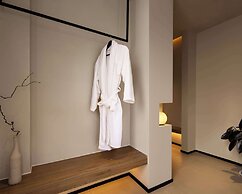 Moya Hotel - Qingdao Laoshan Scenic Area