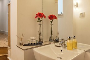 Luxury 2 Bedrooms Flat Next to Harrods