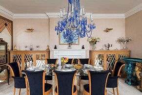 Penthouse 3-bed 3-bath on Marble Arch