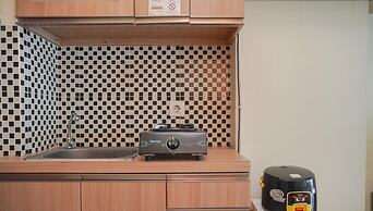 Homey And Cozy Studio Room Tifolia Apartment