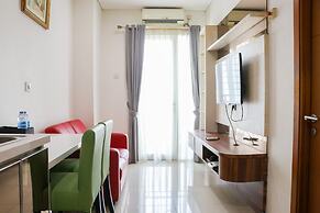 Great Location And Comfy 1Br Apartment Woodland Park Residence