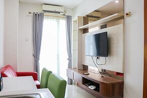 Great Location And Comfy 1Br Apartment Woodland Park Residence