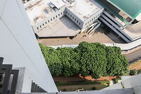 Great Location And Comfy 1Br Apartment Woodland Park Residence