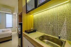 Fully Furnished With Modern Design Studio At Evenciio Apartment