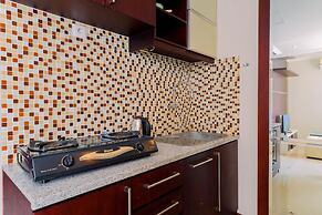 Homey And Comfy Stay 2Br Mangga Dua Apartment