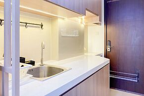 Good And Cozy Stay Studio Daan Mogot City Apartment