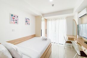 Good And Cozy Stay Studio Daan Mogot City Apartment