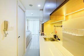 Good And Cozy Stay Studio Daan Mogot City Apartment