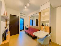 Good Place And Strategic 2Br At Transpark Cibubur Apartment