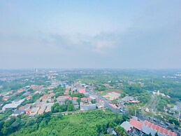 Good Place And Strategic 2Br At Transpark Cibubur Apartment