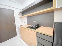 Stylish And Spacious Studio At Apartment Jarrdin Cihampelas