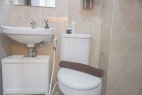 Good And Comfy Studio At Transpark Cibubur Apartment