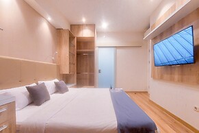 Best Deal And Comfortable 3Br Apartment M-Town Signature