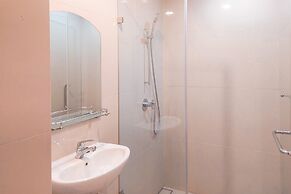 Best Deal And Comfortable 3Br Apartment M-Town Signature