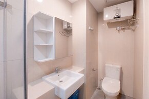 Best Deal And Comfortable 3Br Apartment M-Town Signature