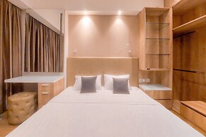 Best Deal And Comfortable 3Br Apartment M-Town Signature