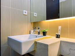 Homey 2Br At Gp Plaza Apartment