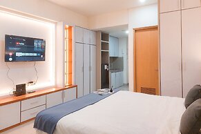 Modern Look And Comfy Studio Apartment At One Narita Residence