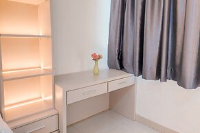 Modern Look And Comfy Studio Apartment At One Narita Residence