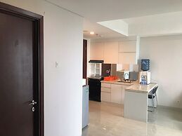 Strategic 2Br With City View At Grand Sungkono Lagoon Apartment