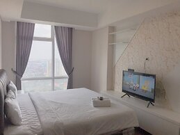 Strategic 2Br With City View At Grand Sungkono Lagoon Apartment