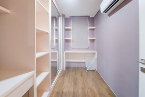 Good And Comfy 1Br Apartment At Tuscany Residence