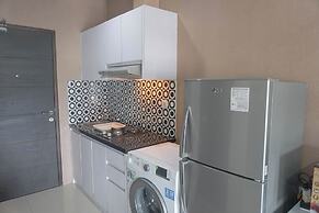 Minimalist And Relaxing Studio Room At Tamansari Semanggi Apartment