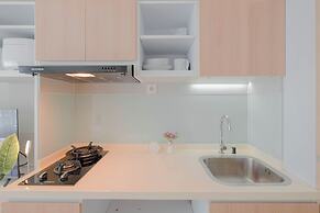 Comfortable Design Studio At Springlake Summarecon Bekasi Apartment
