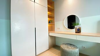 Cozy And Enjoy Living 1Br At Citralake Suites Apartment