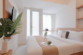 Homey And Cozy Studio Apartment At Tokyo Riverside Pik 2