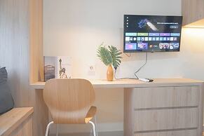 Simply Design Studio At Pollux Chadstone Apartment