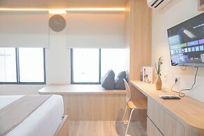 Simply Design Studio At Pollux Chadstone Apartment